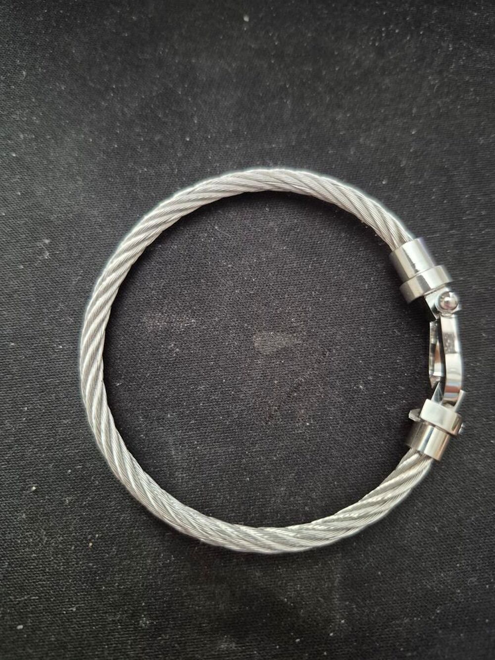 Bracelet fantaisie argent&eacute; en acier inoxydable Bijoux et montres