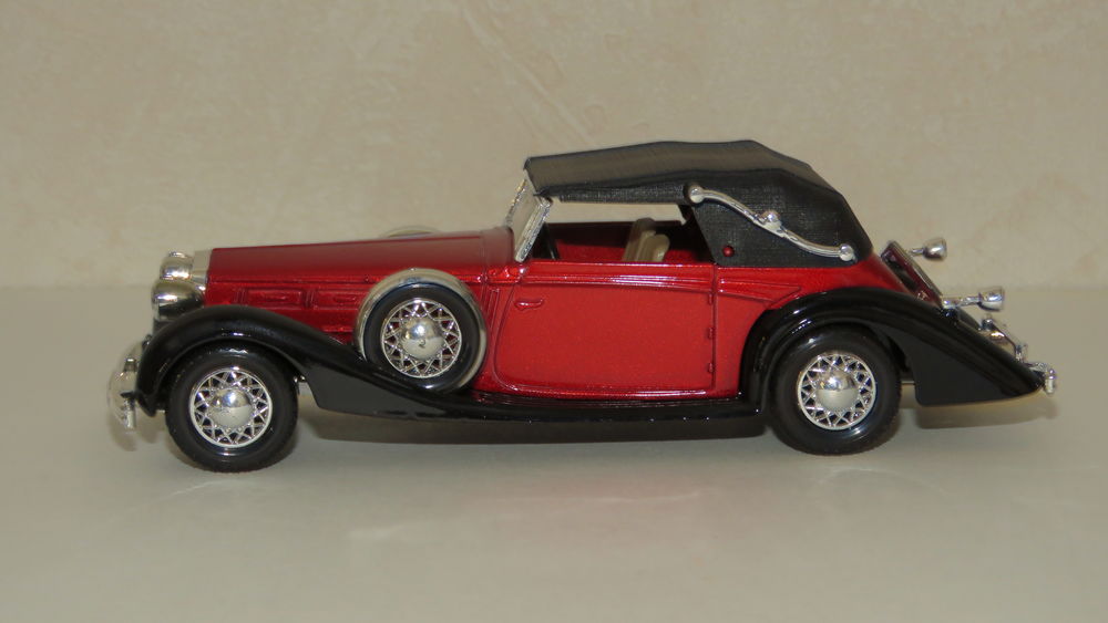 Voiture miniature Delage 08-120 de 1939 