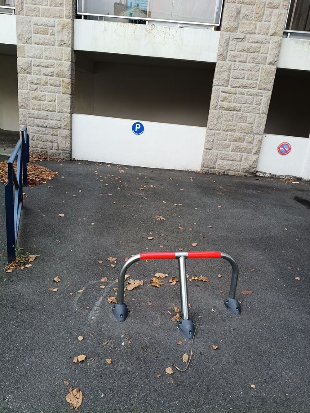 Location Parking/Garage Place de stationnement extérieure Saint-brieuc