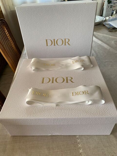 DIOR 2 Botes de rangement 
27 Reims (51)