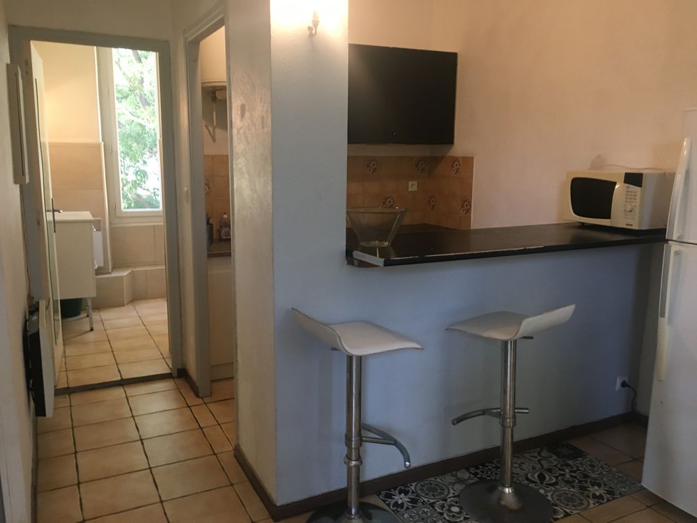 Location Appartement Joli T1 meublé Toulon Est La Palasse Toulon