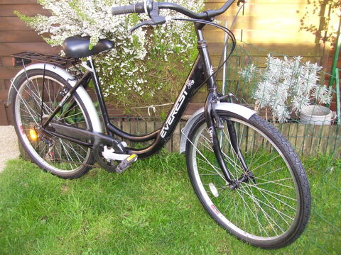 V TC 26 pouces 6 vitesses Uban 65 La Roche-sur-Yon (85)