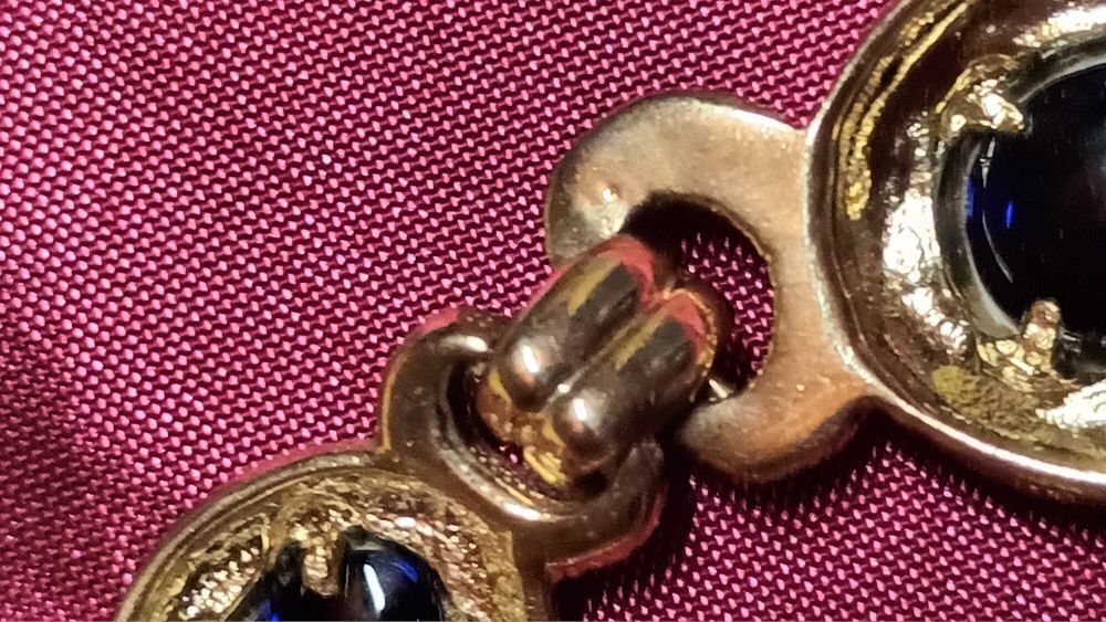 collier om&eacute;ga en plaques or Bijoux et montres