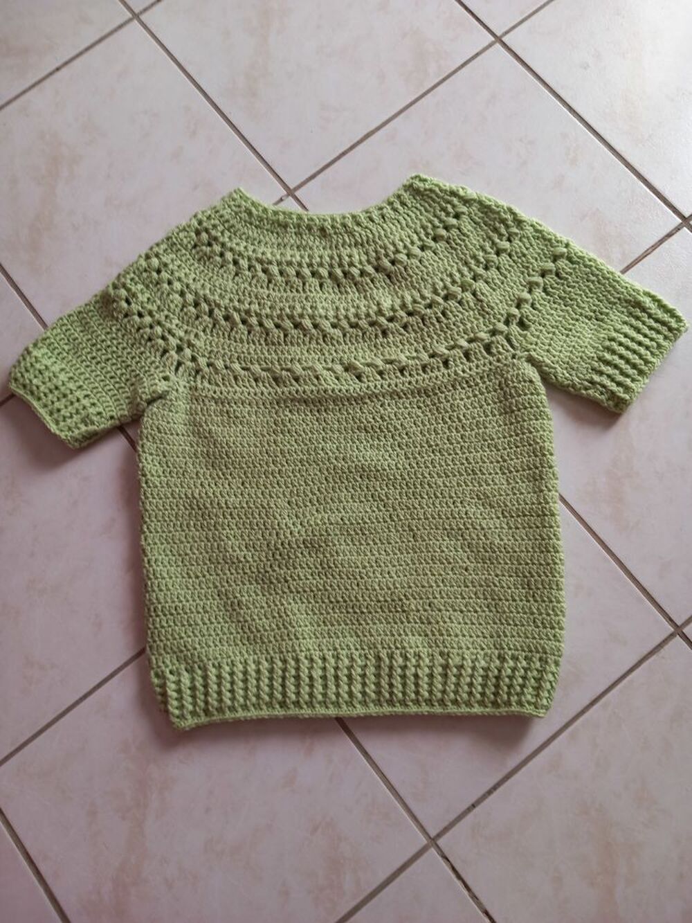 Pulls fait main au crochet Vêtements