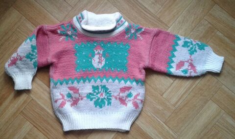 pull rose et vert  12 mois 4 Cramont (80)