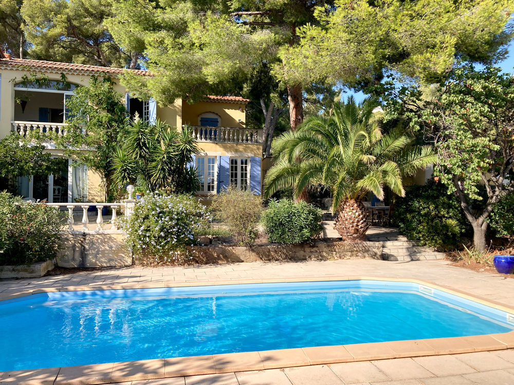 Vente Maison Maison 6 pièces 190 m2 + Studio 30 m2 Bandol