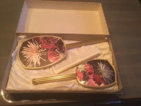 Coffret ancien Miroir brosse peigne 100 Malakoff (92)