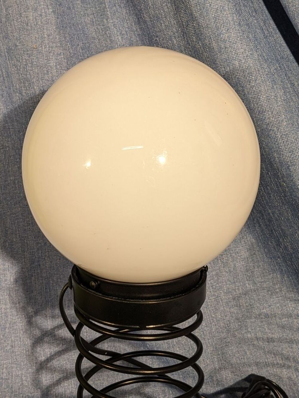 Lampe ressort style INGO MAURER vintage 1970/80 en tr&egrave;s bon Décoration