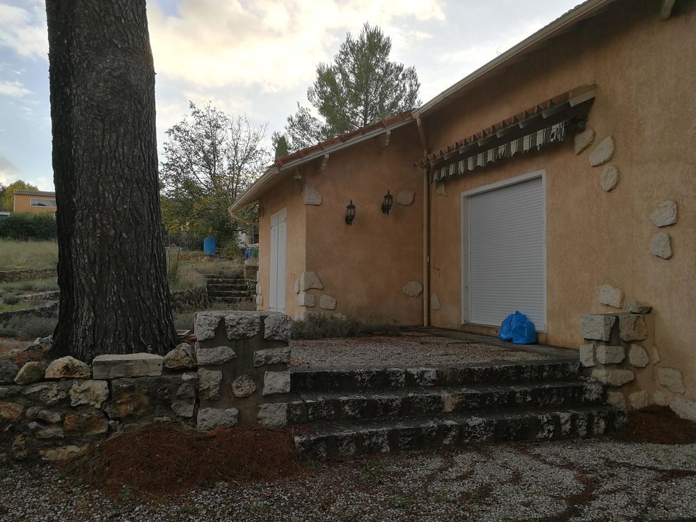 Vente Maison Maison 105 M2 + terrain constructible soit  total de 3620 m2 Aubagne