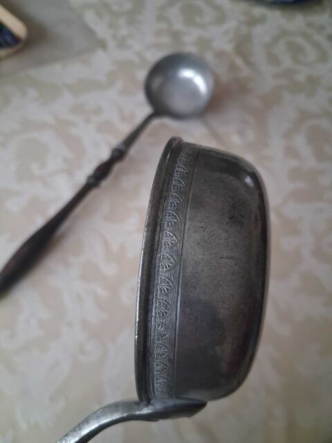 Lot de 2 louches en �tain 20 Strasbourg (67)