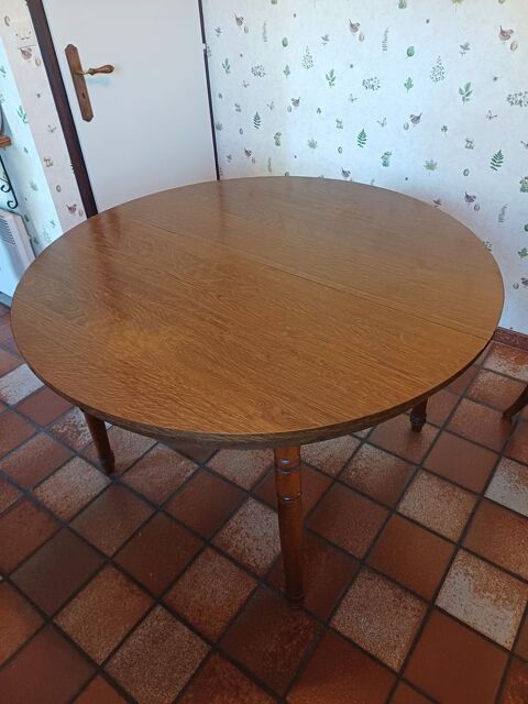 Table cuisine ronde 45 Saint-Doulchard (18)