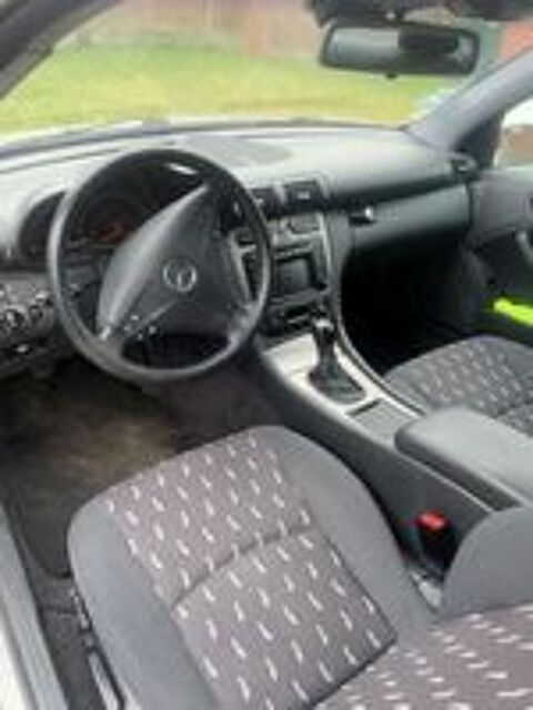 Classe C C Coup&eacute; Sport 220 CDI Sport 2002 occasion 59990 Saultain