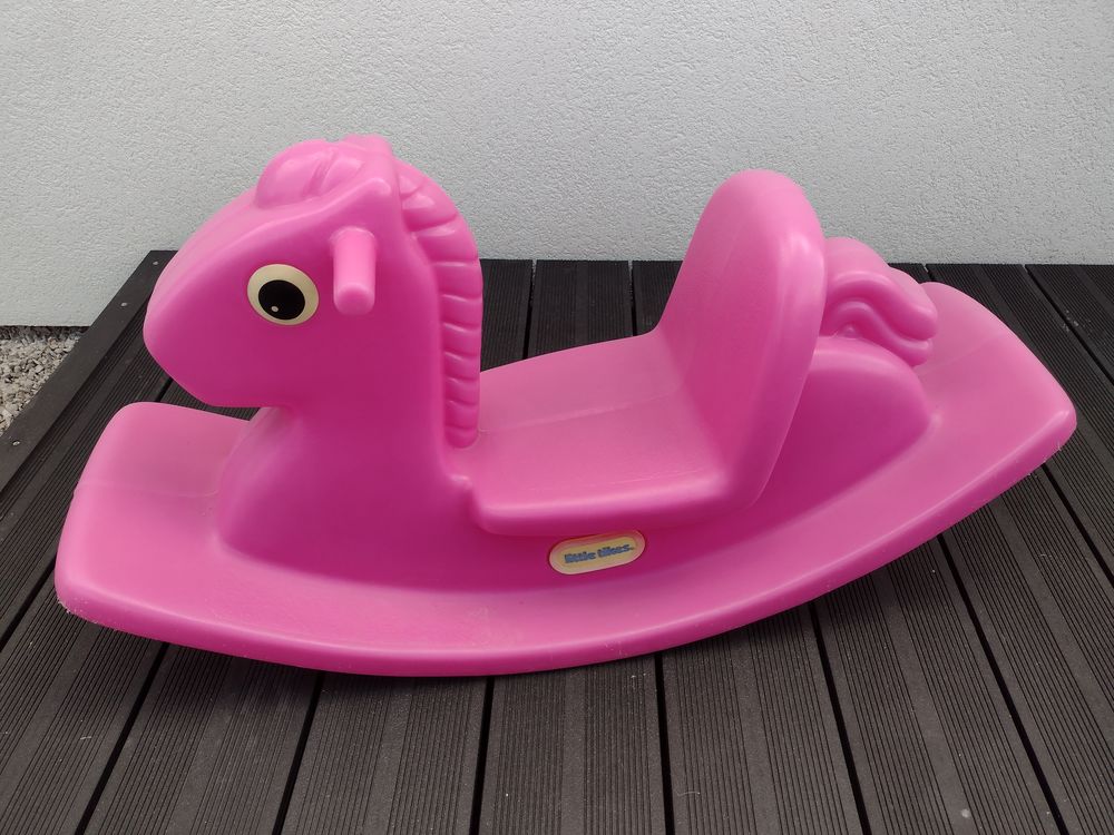 Cheval à bascule little tikes 2025 occasion