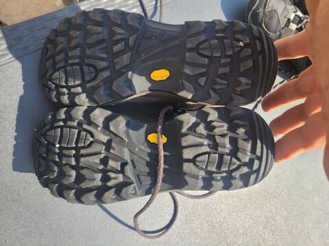 chaussure rando  taille 41  LOWA   GORTEX La Terrasse (38)