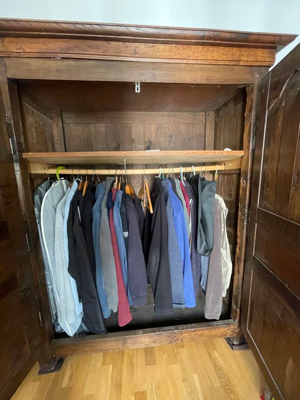 Armoire normande Meubles