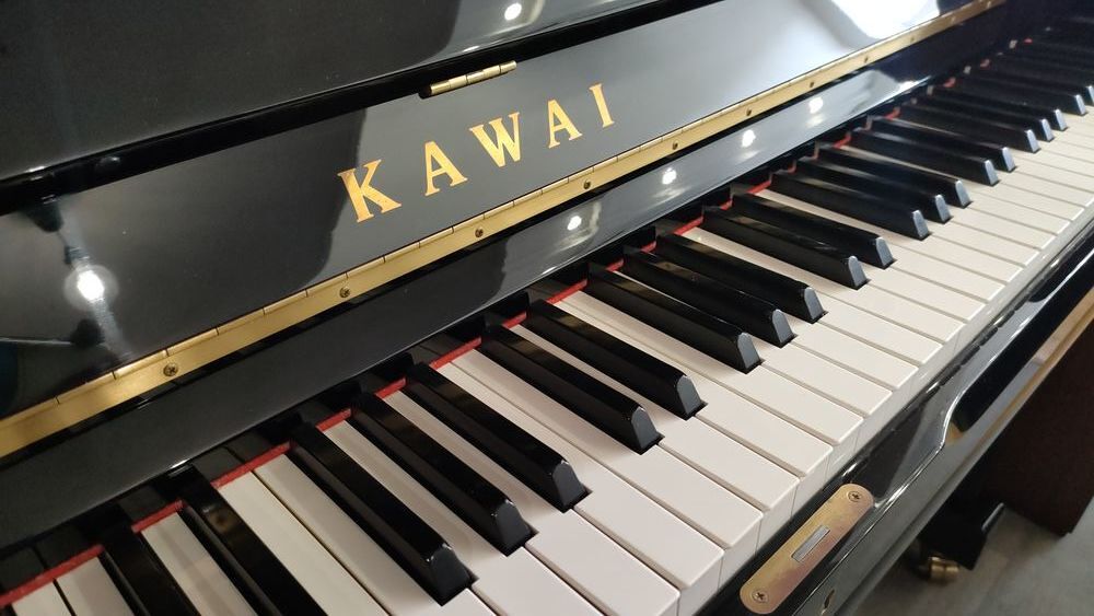 Piano droit Yamaha U3 Silent noir laqu&eacute; Instruments de musique