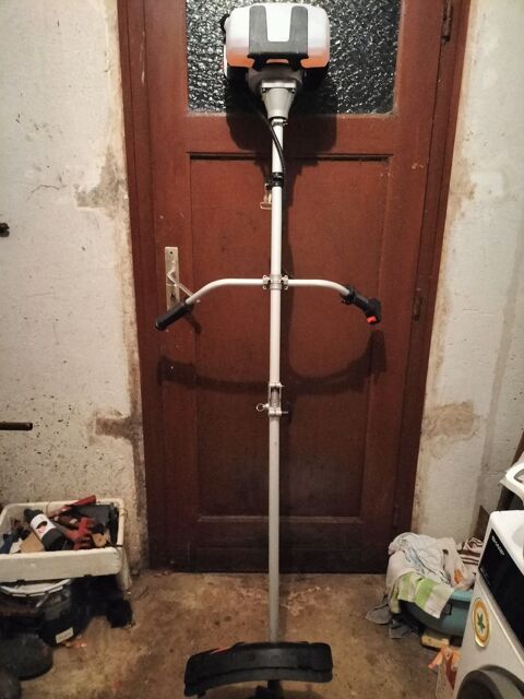 D�broussailleuse 85 Vervins (02)