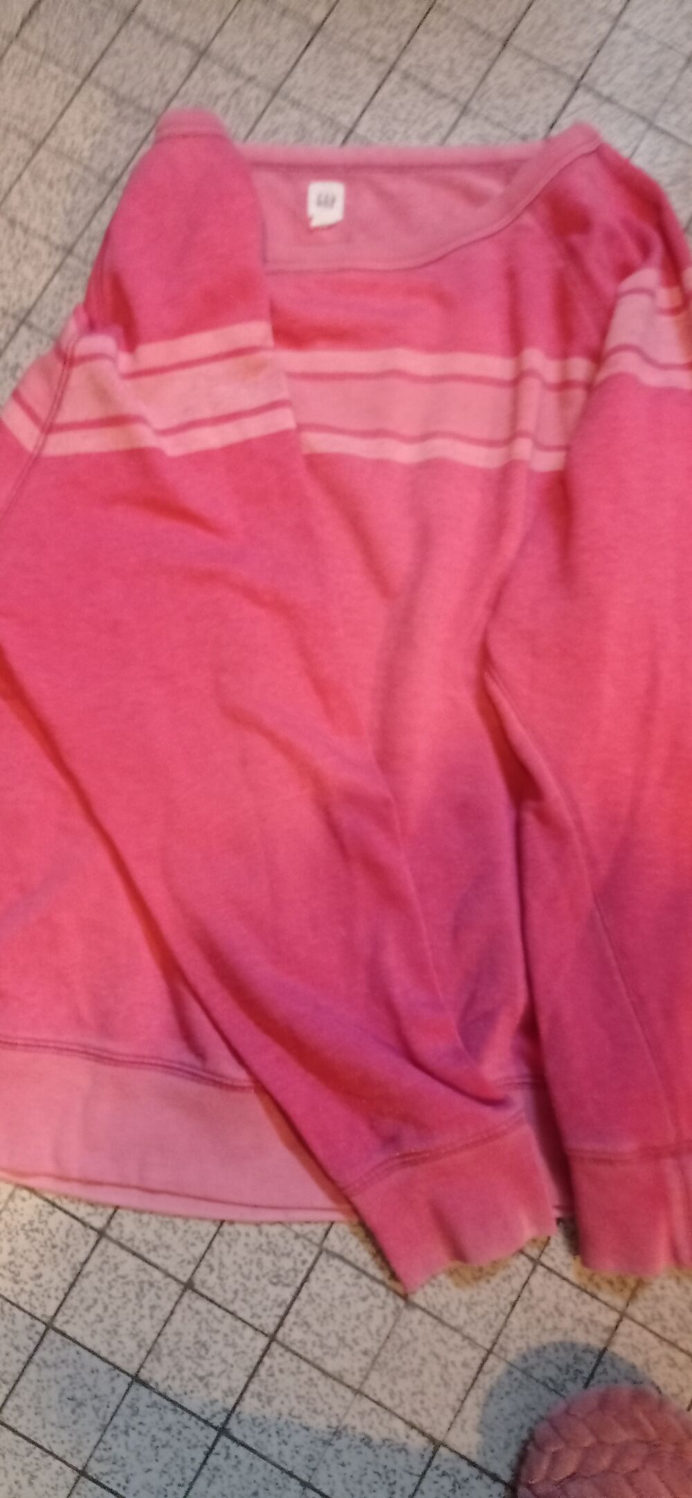 pull pour homme ou femme Vêtements