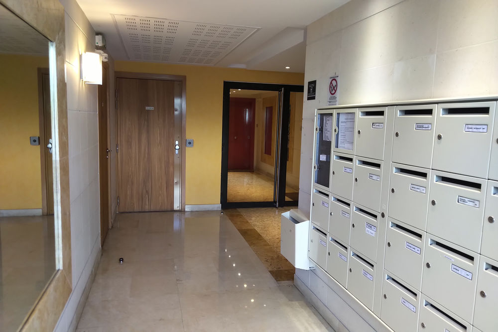Location Parking/Garage PARKING en Ssous-sol Bois-colombes