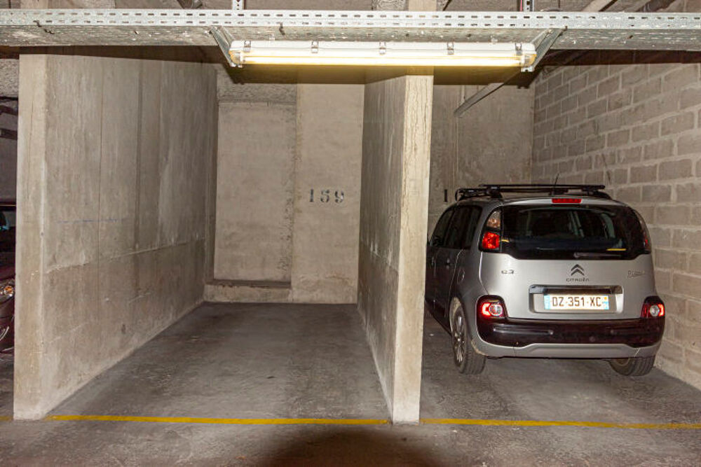 Location Parking/Garage d'un emplacement de parking couvert à Saint mandé Saint-mandé