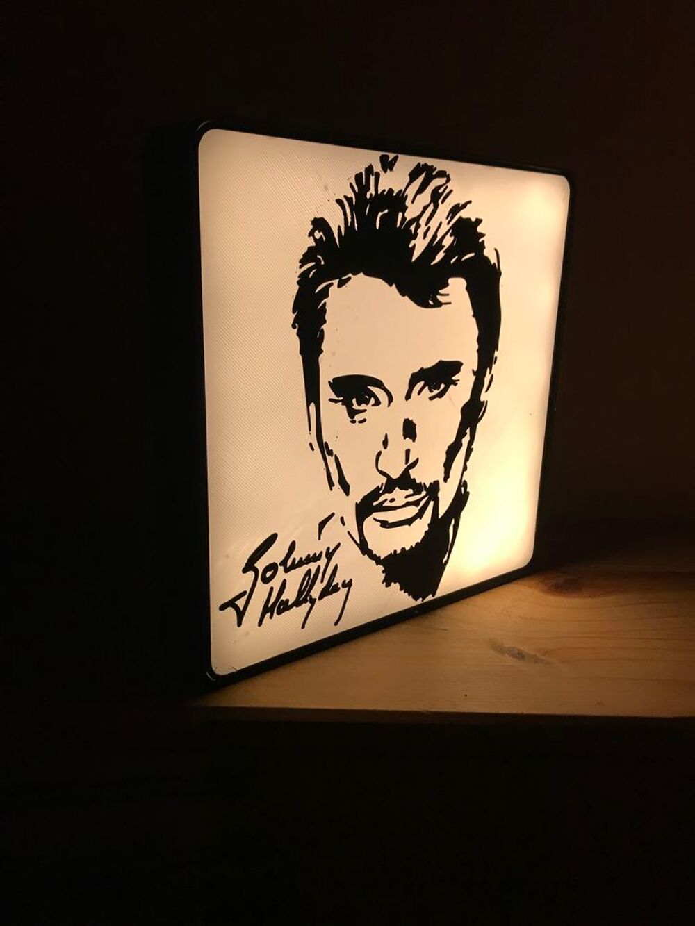 Lampe JOHNNY &eacute;clairagec leds &agrave; piles Décoration