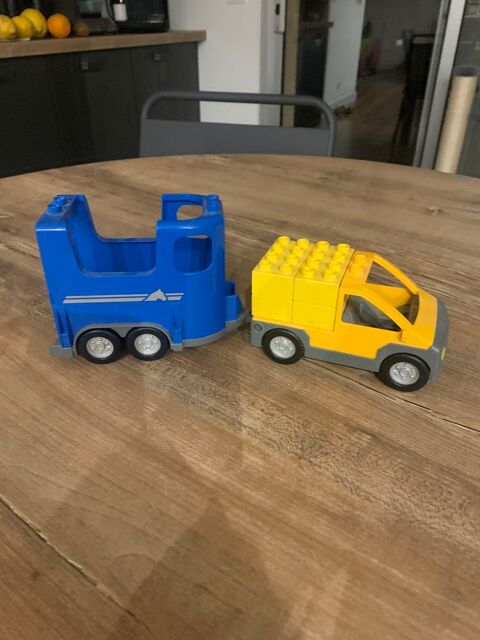 Jouet Lego v�hicule + remorque vintage 6 Saleilles (66)