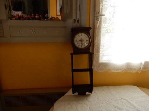 PENDULE EN BOIS 10 Pau (64)