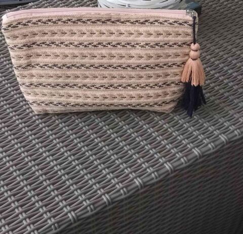 Achetez pochette femme neuf revente cadeau annonce vente
