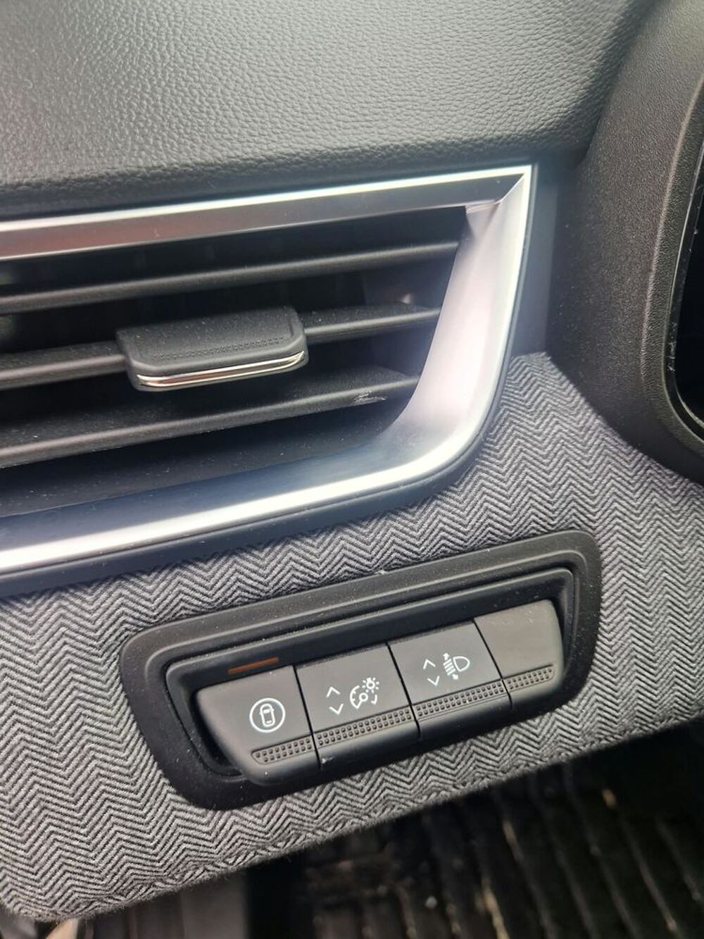 Clio V Clio E-Tech full hybrid 145 Techno 2023 occasion 16440 Roullet-Saint-Est&egrave;phe