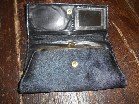 POCHETTE NEUF 5 Saint-Denis-en-Val (45)