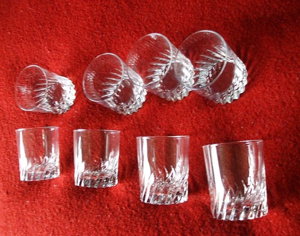 8 verres whiskies Electroménager