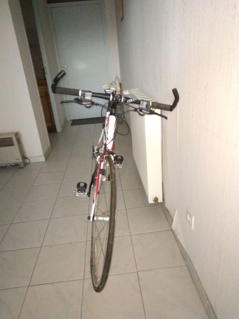 VELO HOMME DE ROUTE Vélos
