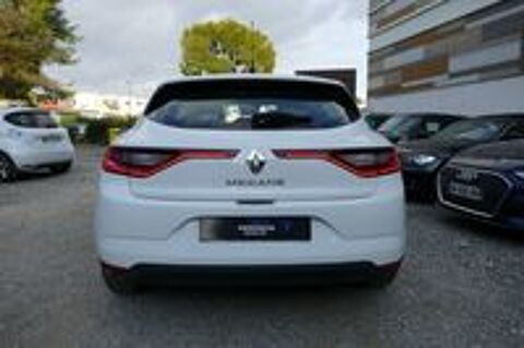Megane IV M&eacute;gane IV Berline dCi 110 Energy eco2 Business 2017 occasion 13600 La Ciotat