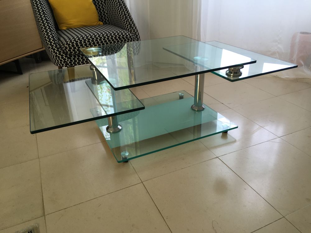Table de salon en verre Meubles