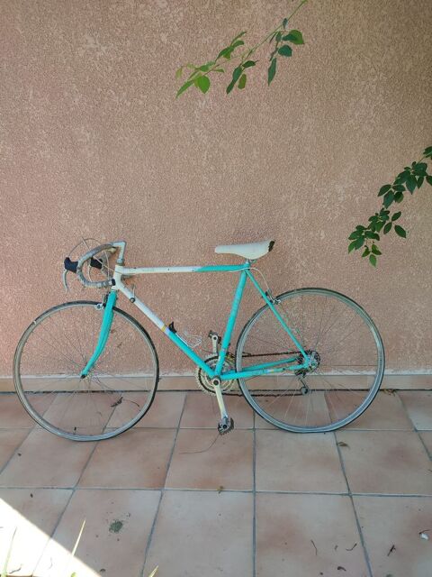 Vélo homme 35 Villecomtal-sur-Arros (32)