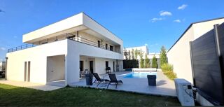  Maison � vendre 8 pi�ces 178 m�