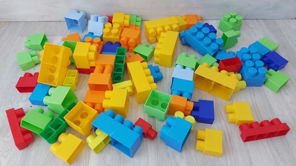 Divers jouets d'&eacute;veil Jeux / jouets