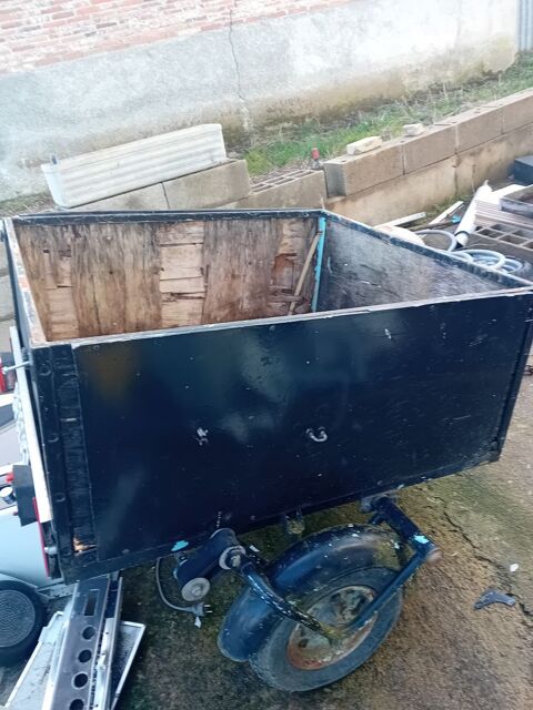 Pi&egrave;ces et &eacute;quipements Voiture Pi&egrave;ces et &eacute;quipements Voiture  occasion Ch&eacute;niers 23220