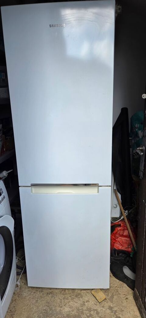 r�frig�rateur congelateur 150 Ozoir-la-Ferri�re (77)