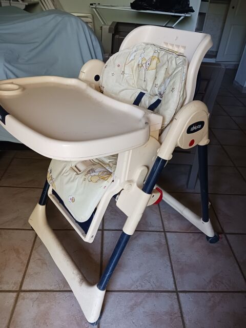 chaise haute pour bebe  50 Porto-Vecchio (20)