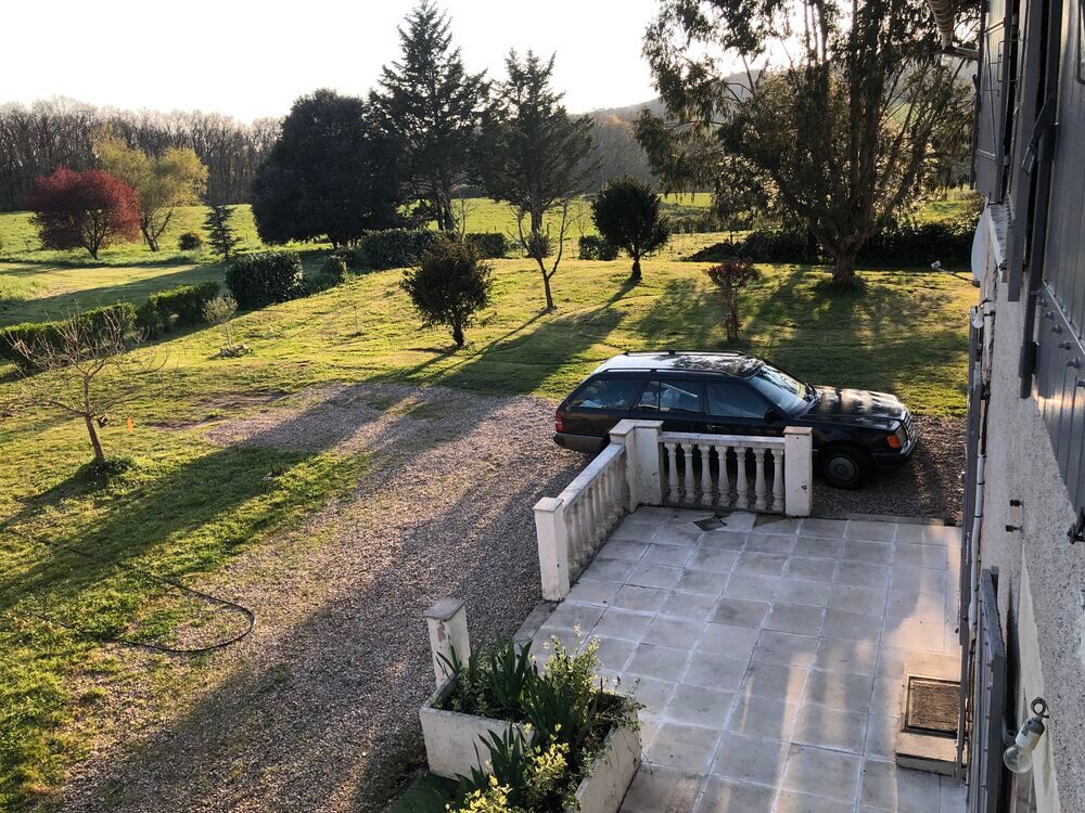 Location Maison Maison de 120 m2 au calme sans vis à vis à6km de Montmorillo Pindray
