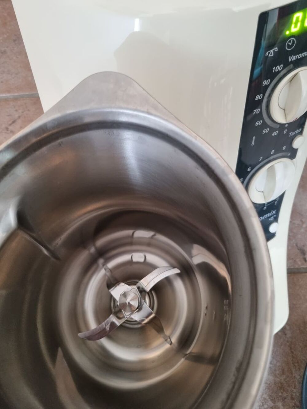 Robot cuiseur VORWERK TM21 Electrom�nager