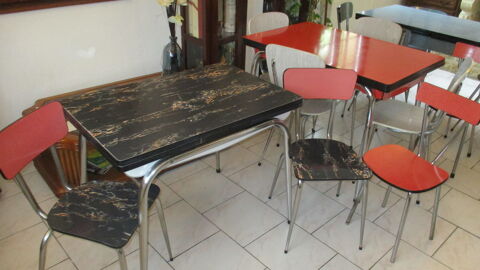 Tables chaises et tabourets en formica  30 Lingolsheim (67)