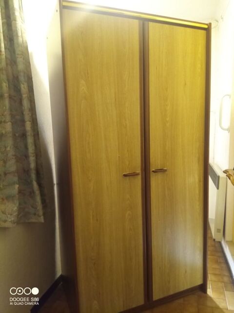 ARMOIRE 50 Bagnols-sur-Cèze (30)