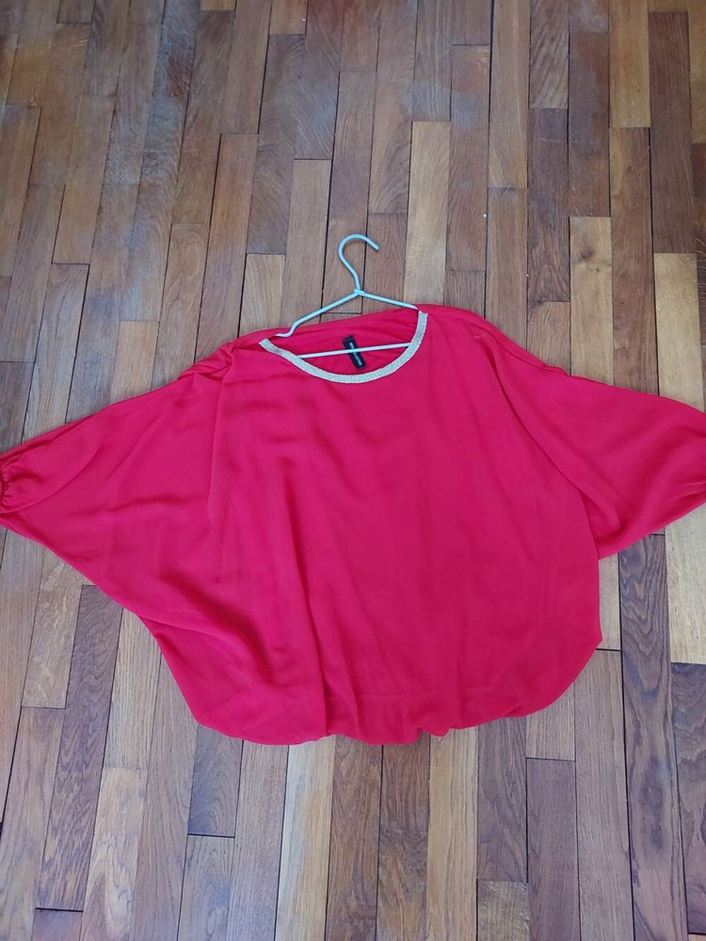 Haut rouge &eacute;l&eacute;gant Vêtements