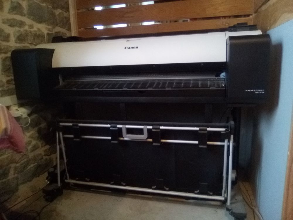 Imprimante grand format Canon Prograph TM 300 Matériel informatique