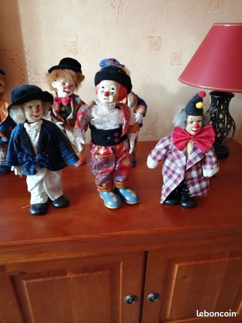 Lot de clowns porcelaine 0 Massy (91)