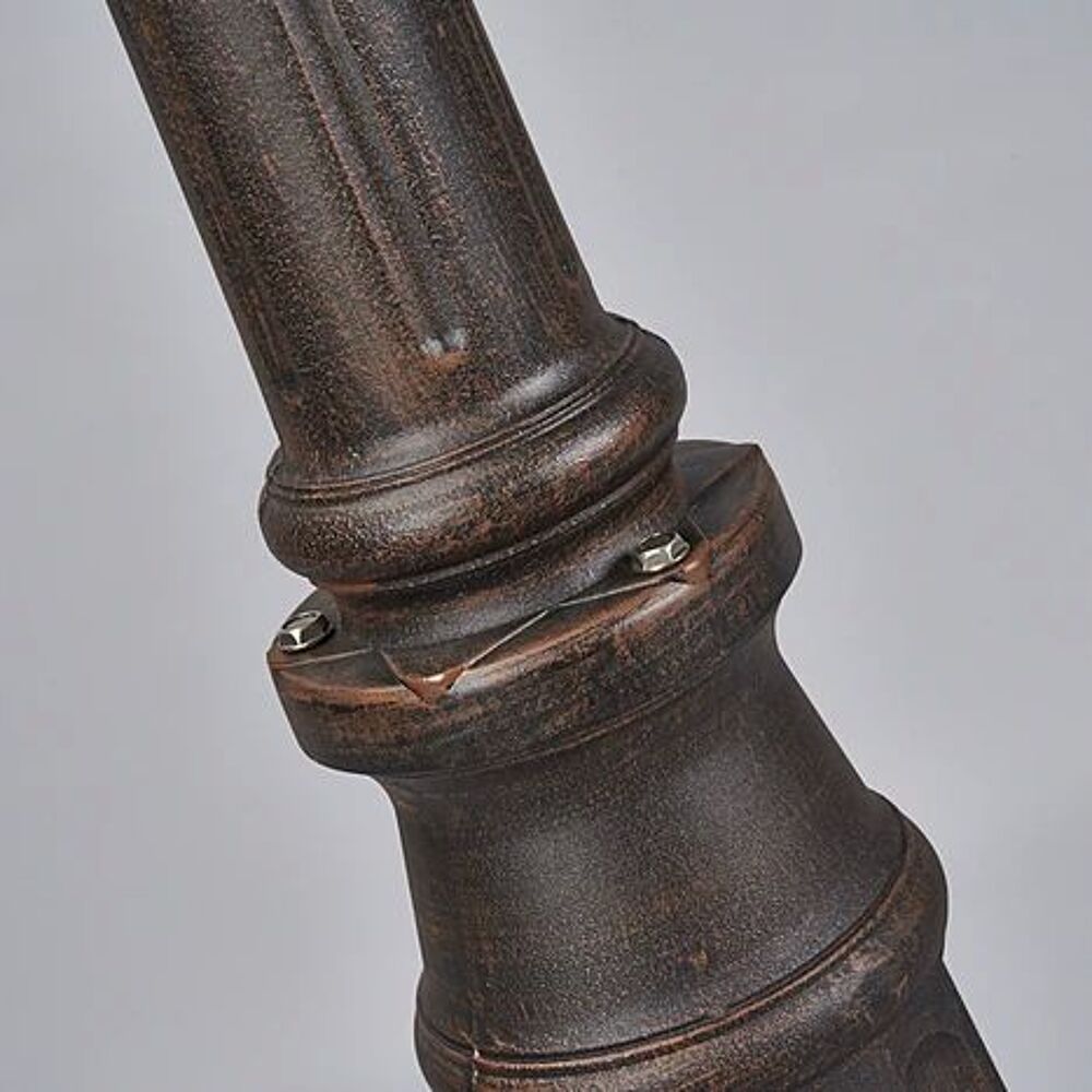 R&eacute;verb&egrave;re jardin 3 lampes
Fonte d'alu
Teinte bronze Jardin