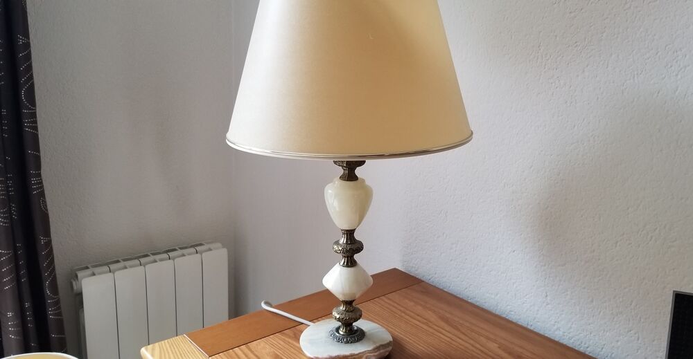 Lampe de salon &agrave; poser Décoration