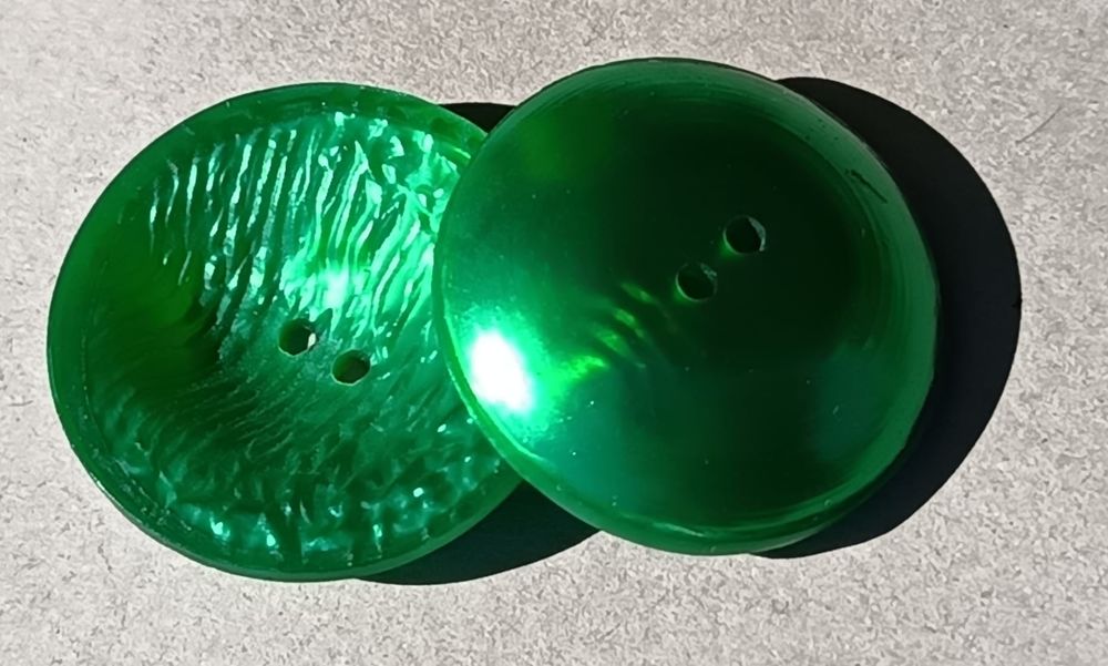 Lot Cr&eacute;atif 15 Boutons Nuances de Vert &amp; Formes Vari&eacute;es Décoration